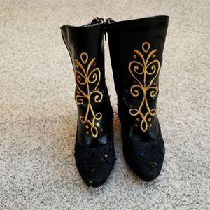 Princess Anna from Frozen boots